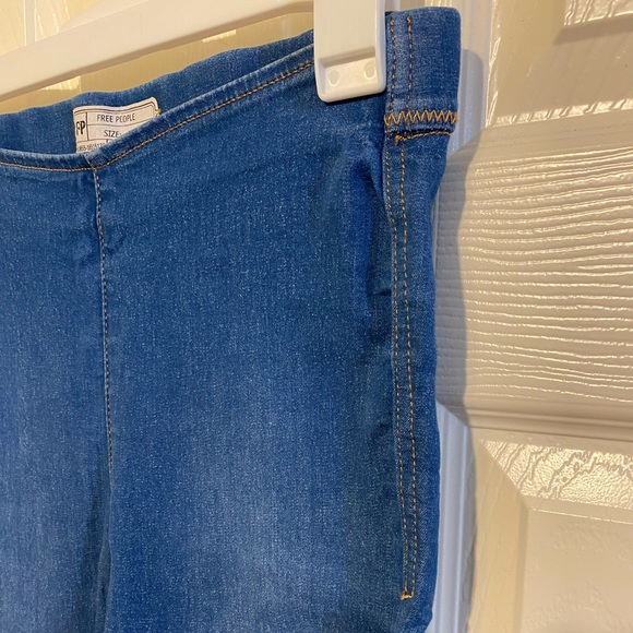 Free People SZ 27Skinny Slim Leg Denim Leggings Stretch Jeans Mid Rise Raw Hem - Picture 6 of 13